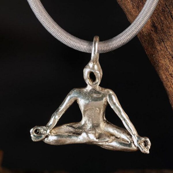 asana pendant